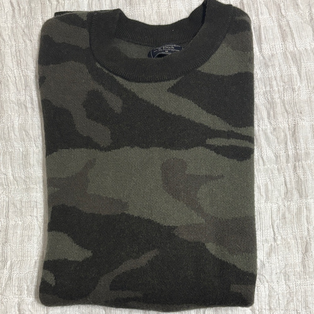 Abercrombie & Fitch Camo Merino Wool Crewneck Sweater